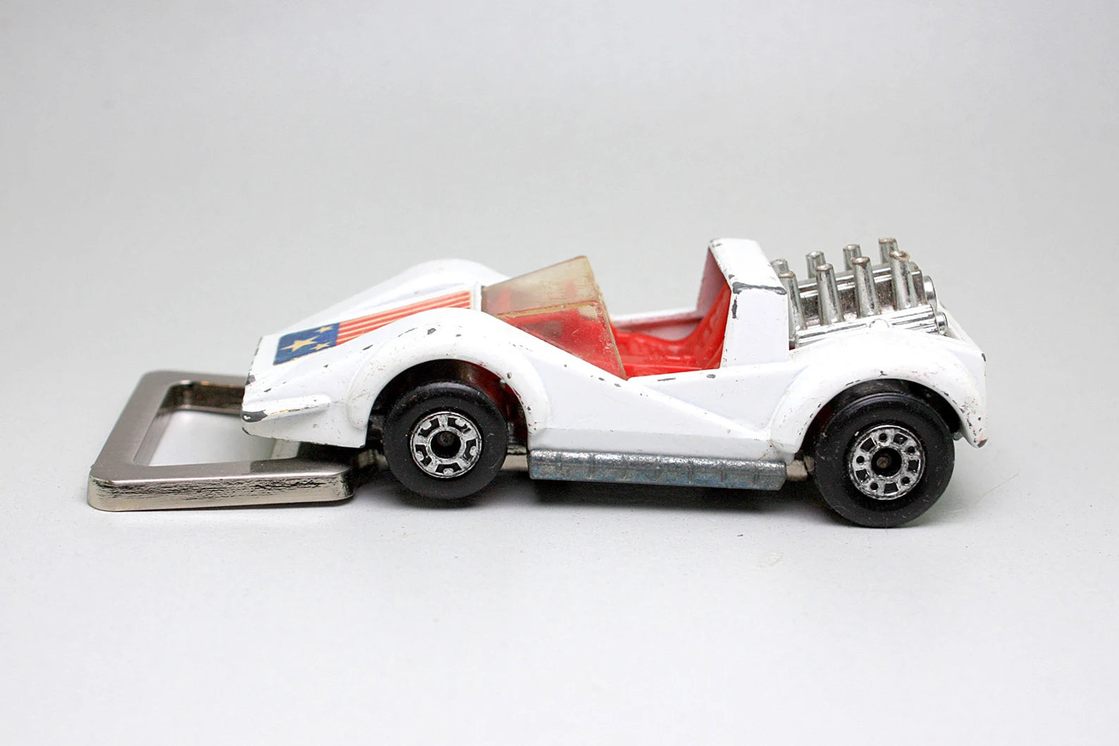 HELLRAISER bottle opener model car toy car from MATCHPLOPZ vintage retro gift birthday man friend car white