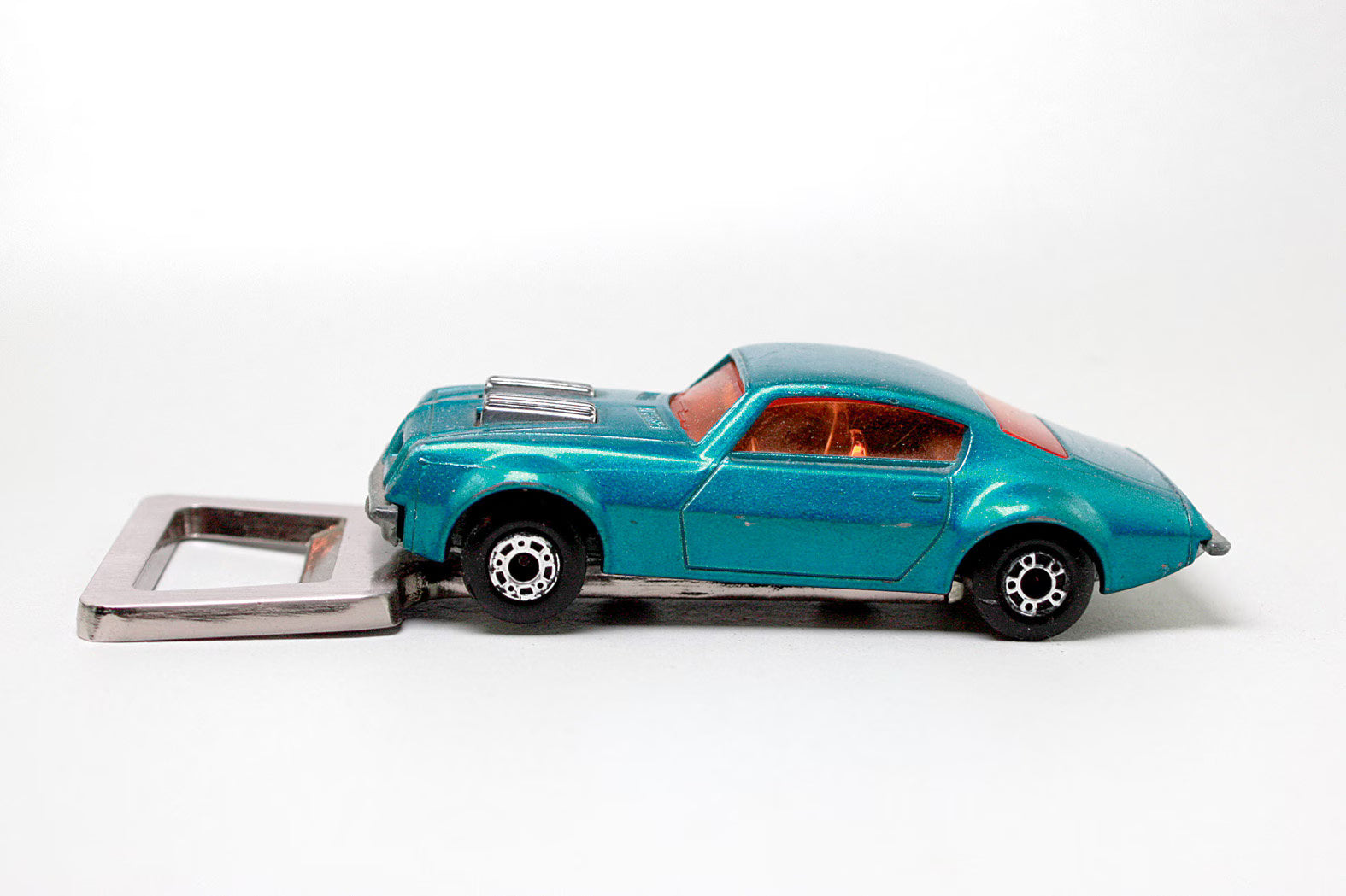 DODGE CHALLENGER bottle opener model car toy car from MATCHPLOPZ vintage retro gift birthday gift friend man car blue